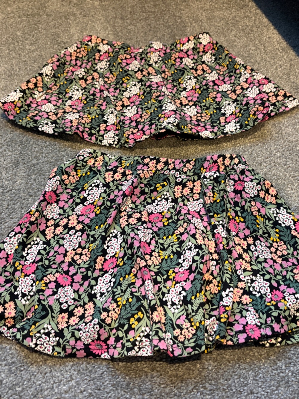Two!! Epic Threads Floral Skorts